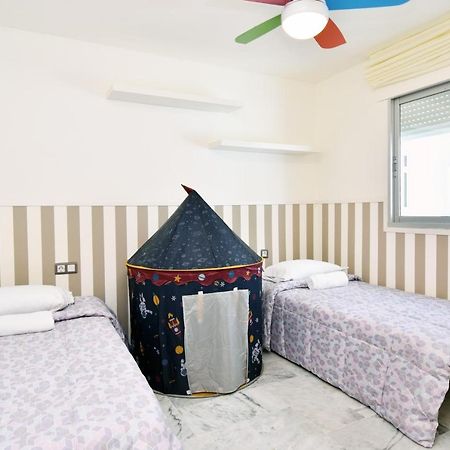 Apartamento De La Croix Apartment Fuengirola Bagian luar foto